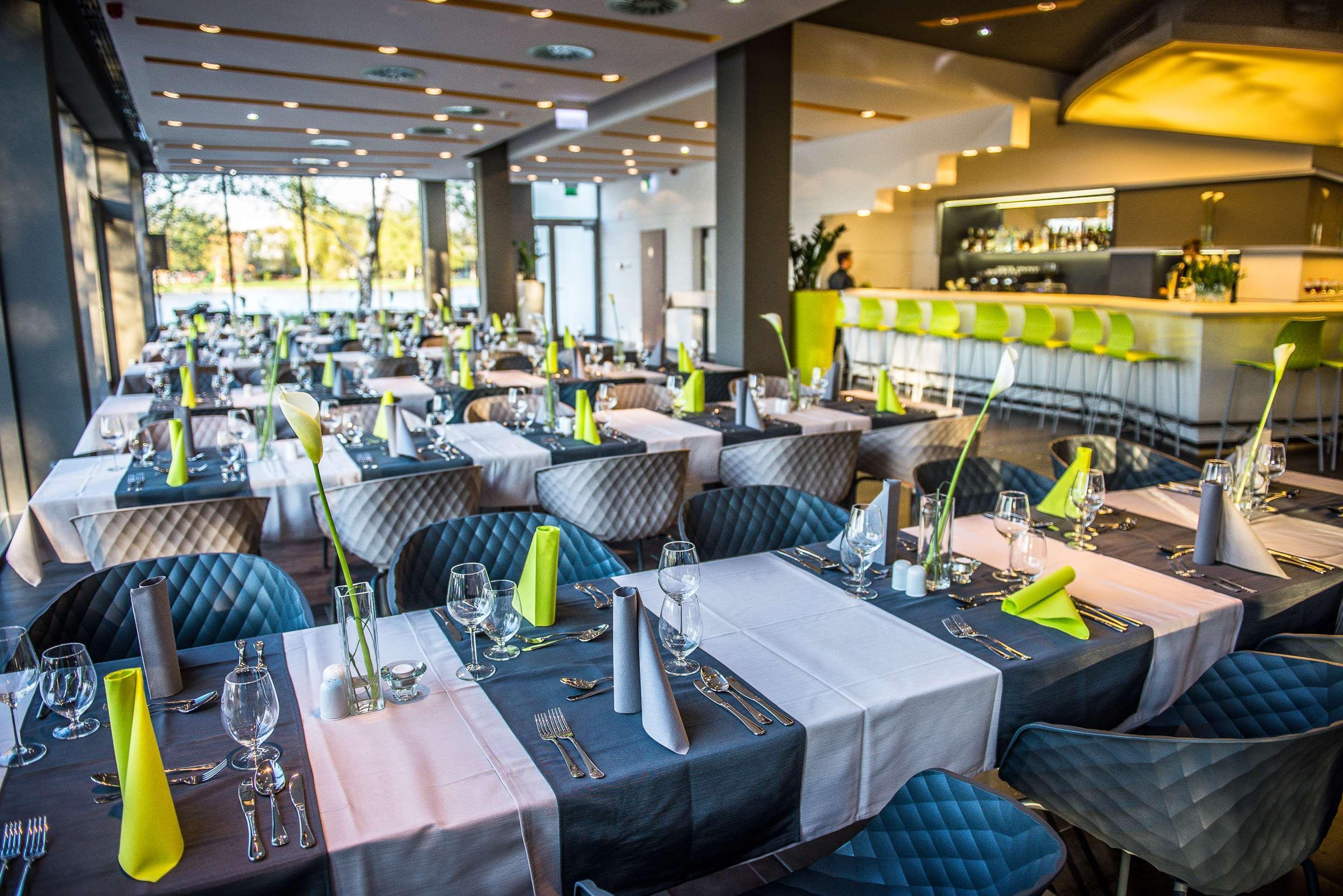 Best Western Plus Lakeside Hotel Székesfehérvár Екстериор снимка